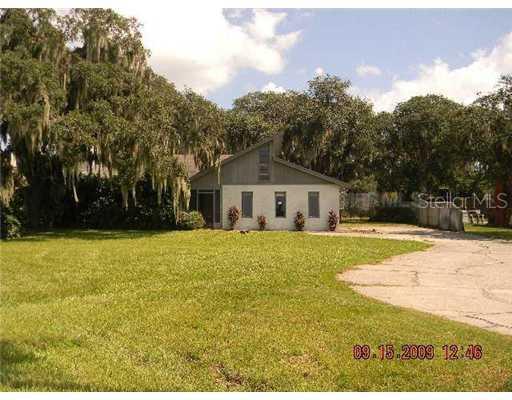 1056 Lake Ariana Blvd., Auburndale, FL 33823