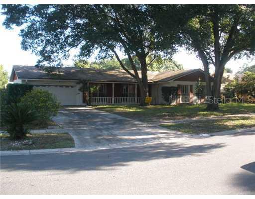 402 Green Arbor Dr., Brandon, FL 33511