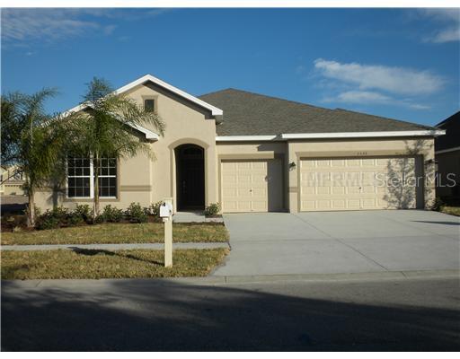2526 Kenchester Loop, Wesley Chapel, FL 33543