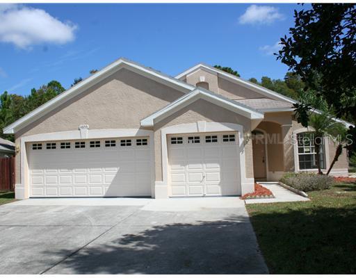 4853 Ridgemoor Cir., Palm Harbor, FL 34685