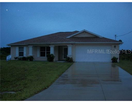 870 Clow St., Lehigh Acres, FL 33974