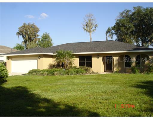 18609 Lakeshore Dr., Lutz, FL 33549