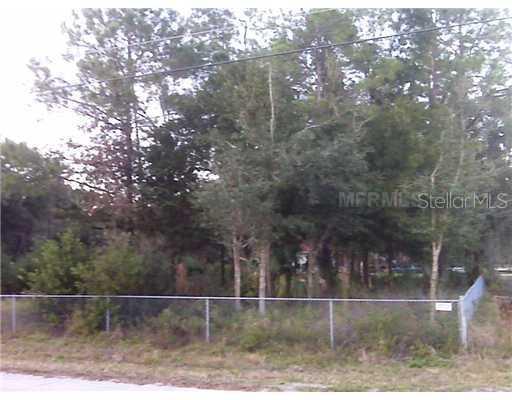 10th Street, Lakeland, FL 33810