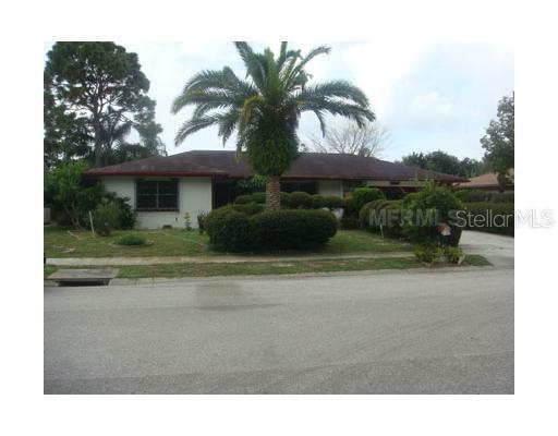12388 91st Ter., Seminole, FL 33772