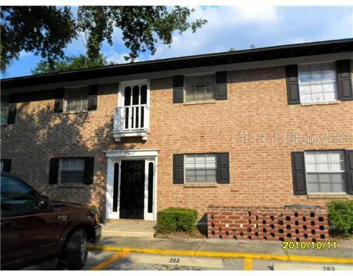 7017 San Ramon Pl. #101, Tampa, FL 33617
