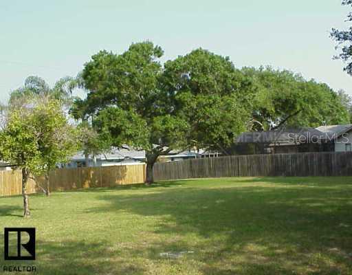 2500 Oak Leaf St., Largo, FL 33774