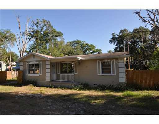 2410 Pinecrest Dr., Lutz, FL 33549