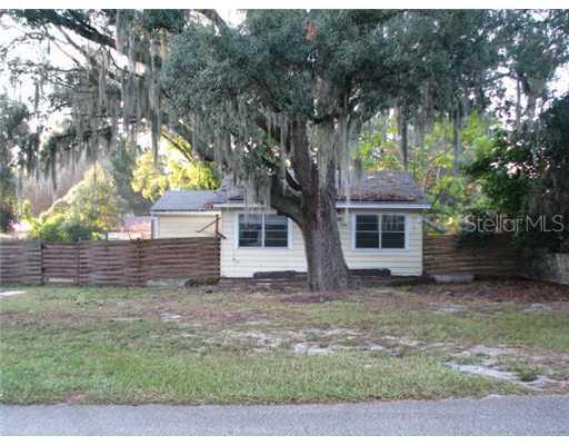7405 Deleuil Ave., Tampa, FL 33610