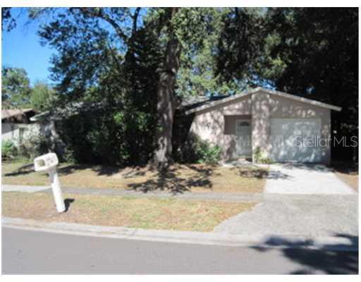 2208 Whitney Pl., Valrico, FL 33594