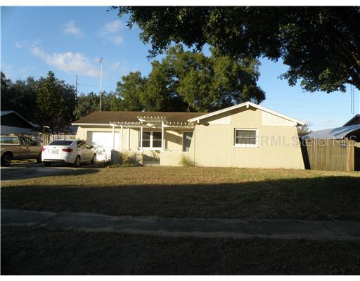 105 Ravenway Dr., Seffner, FL 33584