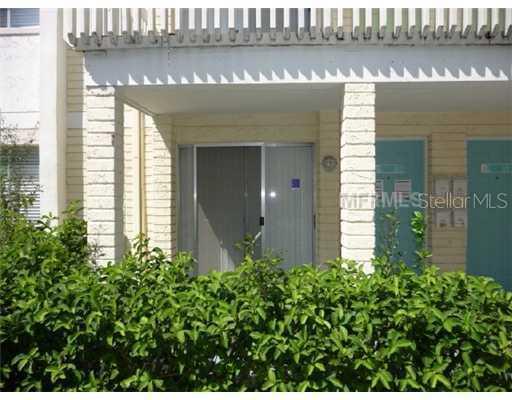 7908 Sierra Palm Pl. #102, Tampa, FL 33615