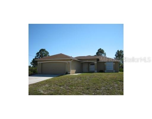 758 Camilla St., Lehigh Acres, FL 33974