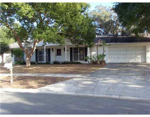425 Green Arbor Dr., Brandon, FL 33511