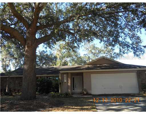 504 Running Horse Rd., Seffner, FL 33584