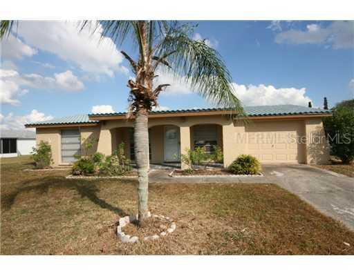 2034 Essex Dr., Holiday, FL 34691