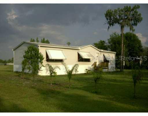 2120 Saunders Rd., Zephyrhills, FL 33540