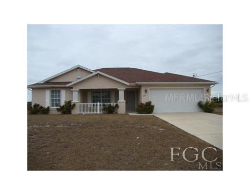 1055 Graystone Ave., Lehigh Acres, FL 33974