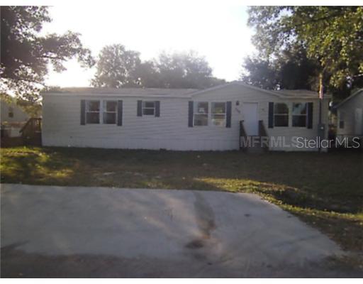 203 Kaylor Dr., Auburndale, FL 33823