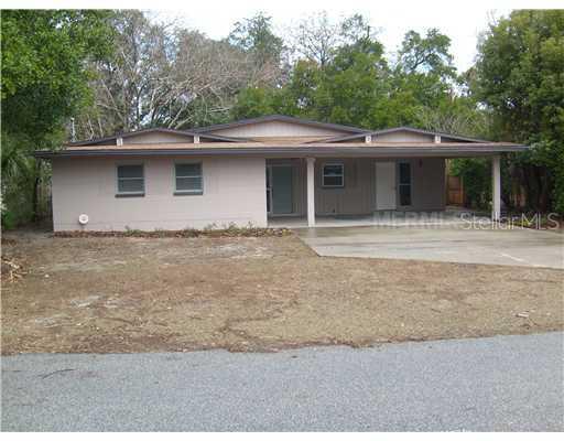 1715 Round Pond Ave., Tampa, FL 33612