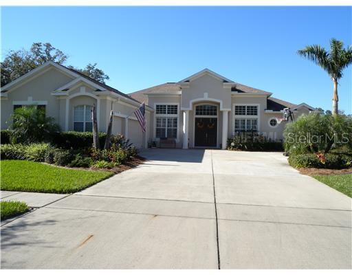 1027 Emerald Hill Way, Valrico, FL 33594
