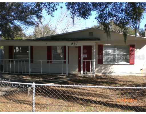 911 N. Parsons Ave., Seffner, FL 33584