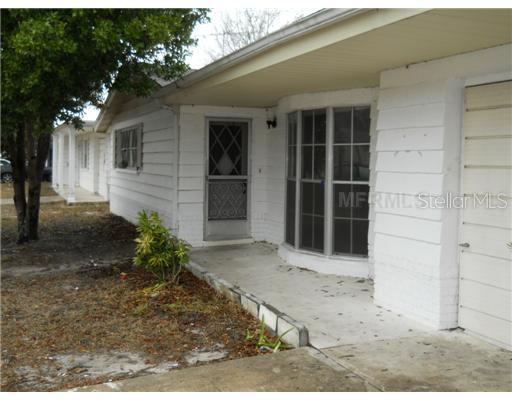 3226 Columbus Dr., Holiday, FL 34691