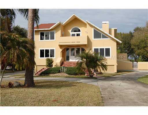 904 Shore Dr., Oldsmar, FL 34677