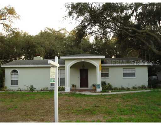 5215 E 122nd Ave., Temple Terrace, FL 33617