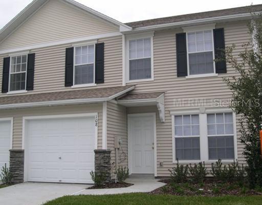 108 Woodknoll Pl., Valrico, FL 33594