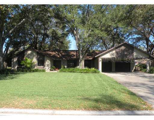 316 Hollow Tree Dr., Seffner, FL 33584