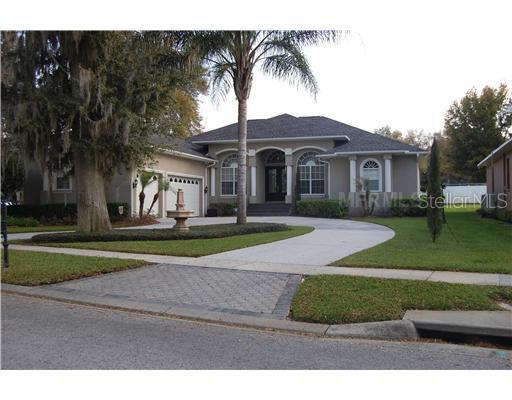 2321 Valrico Forest Dr., Valrico, FL 33594
