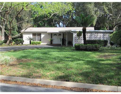 414 Bon Aire Ave., Temple Terrace, FL 33617