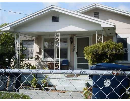 1602 SE Lake Ave., Tampa, FL 33610