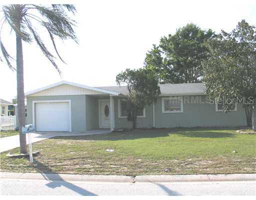 907 23rd Ave., Palmetto, FL 34221