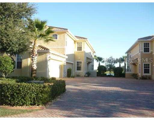 1356 Emerald Dunes Dr. #25, Sun City Center, FL 33573