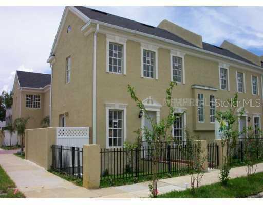 1004 Edison Park Ct., Tampa, FL 33606