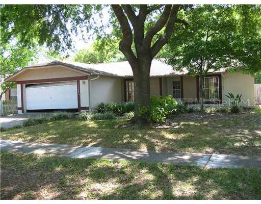 17508 Willow Pond Dr., Lutz, FL 33549