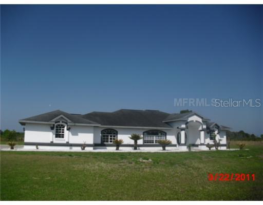 3237 Foxwood Blvd., Wesley Chapel, FL 33543