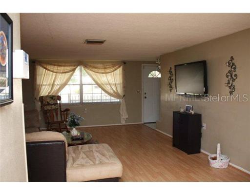 1124 Rushmore Dr., Holiday, FL 34690