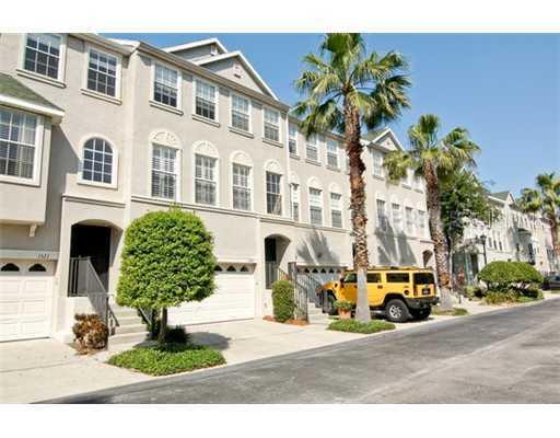1525 Pleasant Harbour Way #-, Tampa, FL 33602