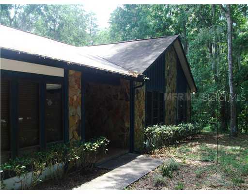 19311 Holly Ln., Lutz, FL 33548