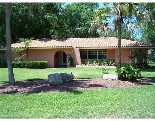 711 Rob Roy Pl., Temple Terrace, FL 33617