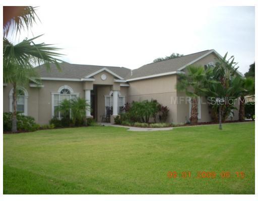 1034 Carriage Park Dr., Valrico, FL 33594