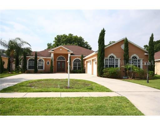 1116 Carriage Park Dr., Valrico, FL 33594
