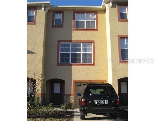 2538 Middleton Grove Dr., Brandon, FL 33511