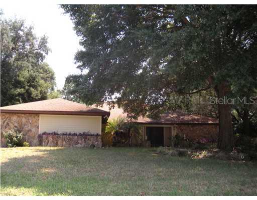 1009 Morfield Ln., Brandon, FL 33511