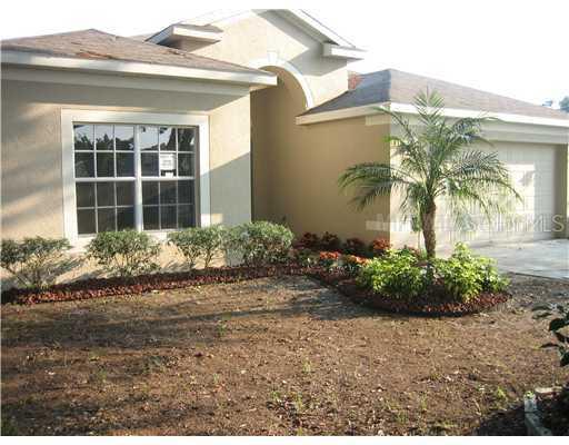 814 Coade Stone Dr., Seffner, FL 33584