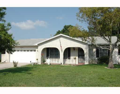 2216 Tanglewood Way, Brandon, FL 33511