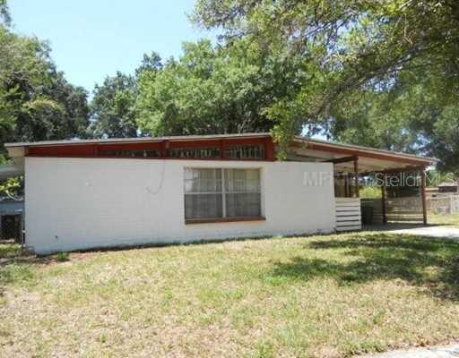 1715 Lancelot Loop, Tampa, FL 33619