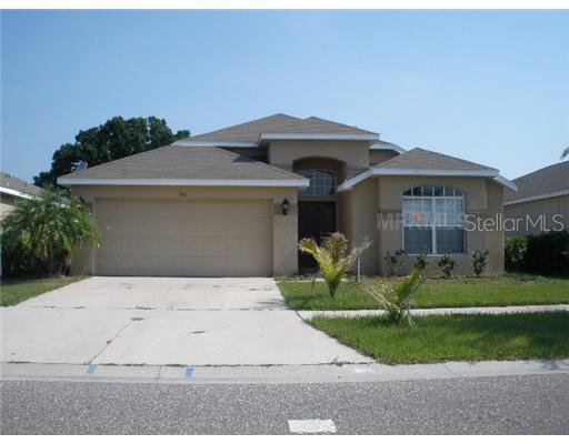 910 Barclay Wood Dr., Ruskin, FL 33570